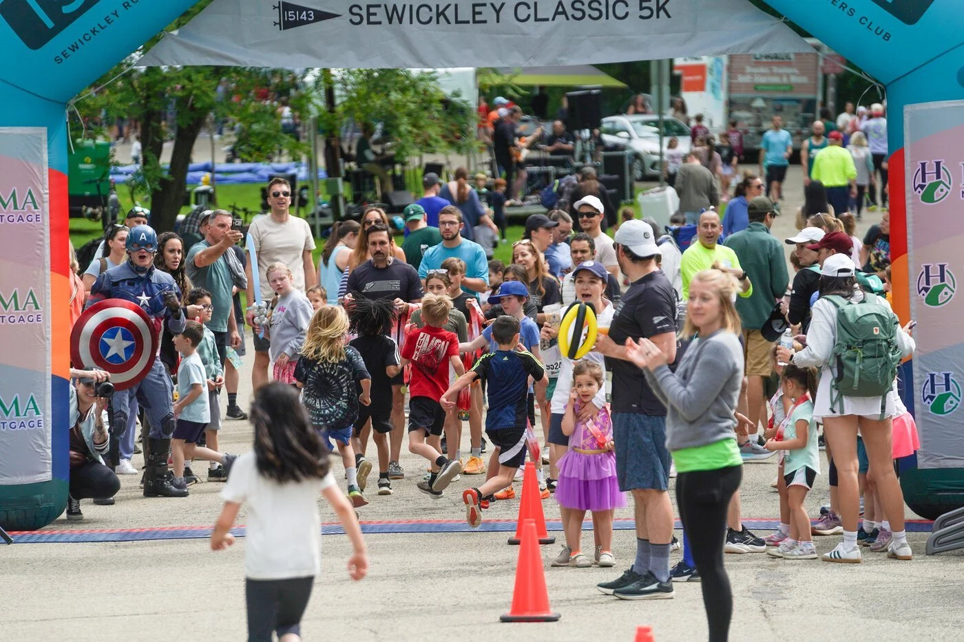 Families and children gathering at the Sewickley Classic festival